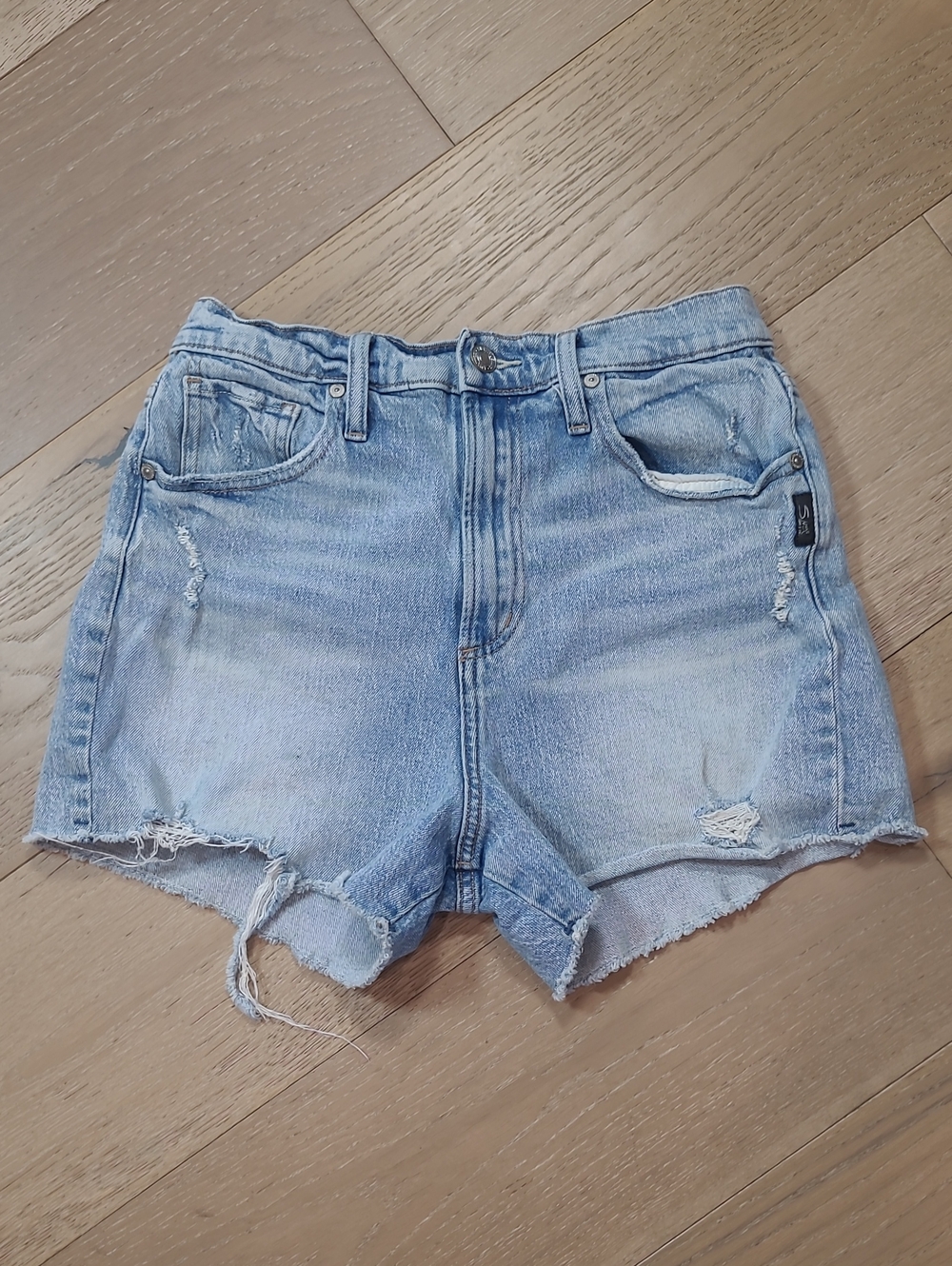 Silver Jean Shorts Women's sz 27 Highly Desirable High Rise Denim Shorts